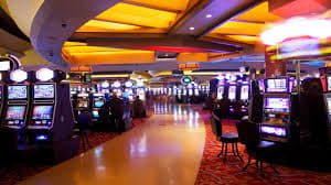 Game Center browsing on bat 5777 with privacy and account safety awareness